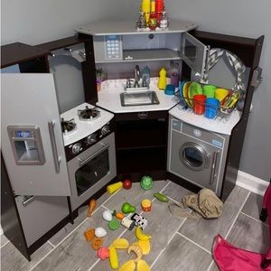 Kids wooden kitchen set